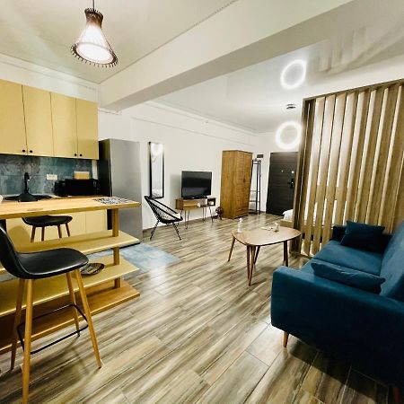 Luxury Studio - Maison 103 - Stefan Building Complex Appartement Năvodari Buitenkant foto