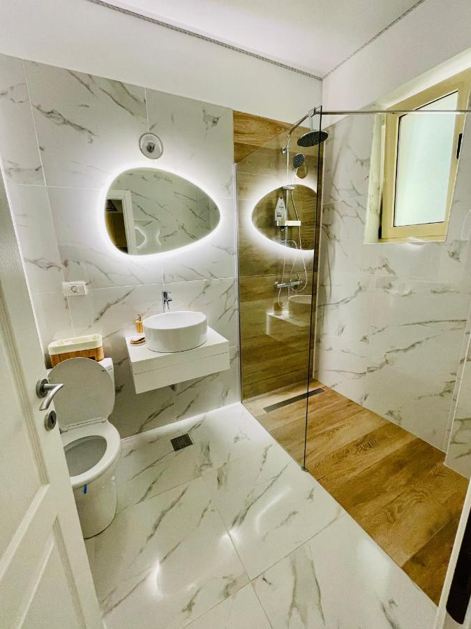 Luxury Studio - Maison 103 - Stefan Building Complex Appartement Năvodari Buitenkant foto