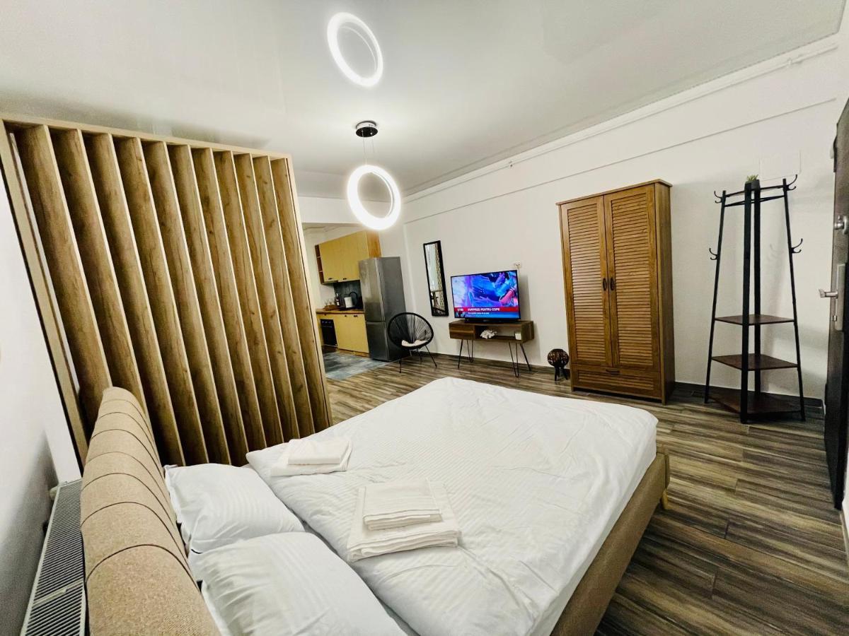 Luxury Studio - Maison 103 - Stefan Building Complex Appartement Năvodari Buitenkant foto