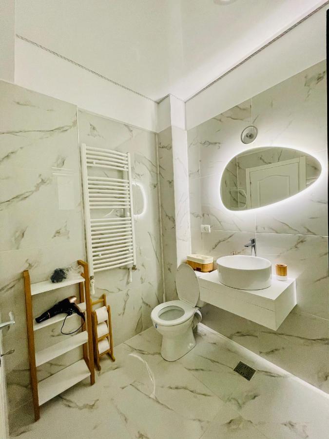 Luxury Studio - Maison 103 - Stefan Building Complex Appartement Năvodari Buitenkant foto
