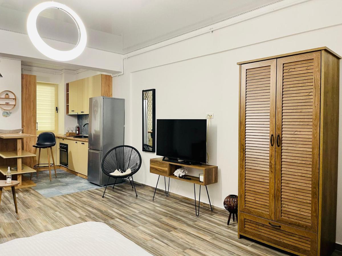 Luxury Studio - Maison 103 - Stefan Building Complex Appartement Năvodari Buitenkant foto
